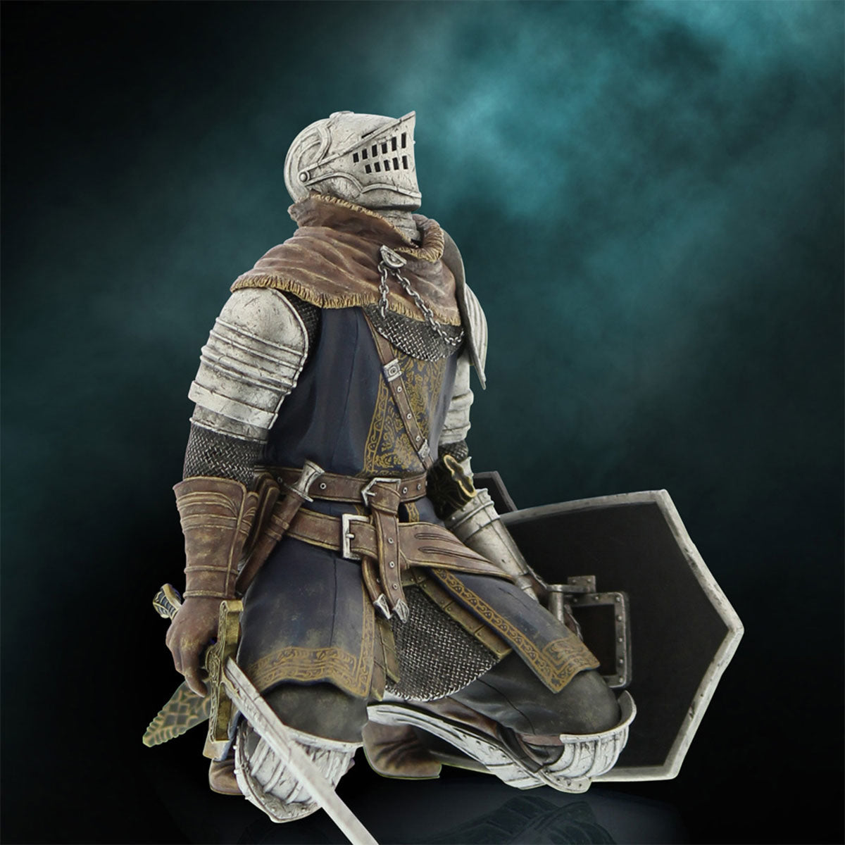 Dark Souls Vol. 4 DXF Sculpt Collection Oscar Knight of Astoria Figure Bandai