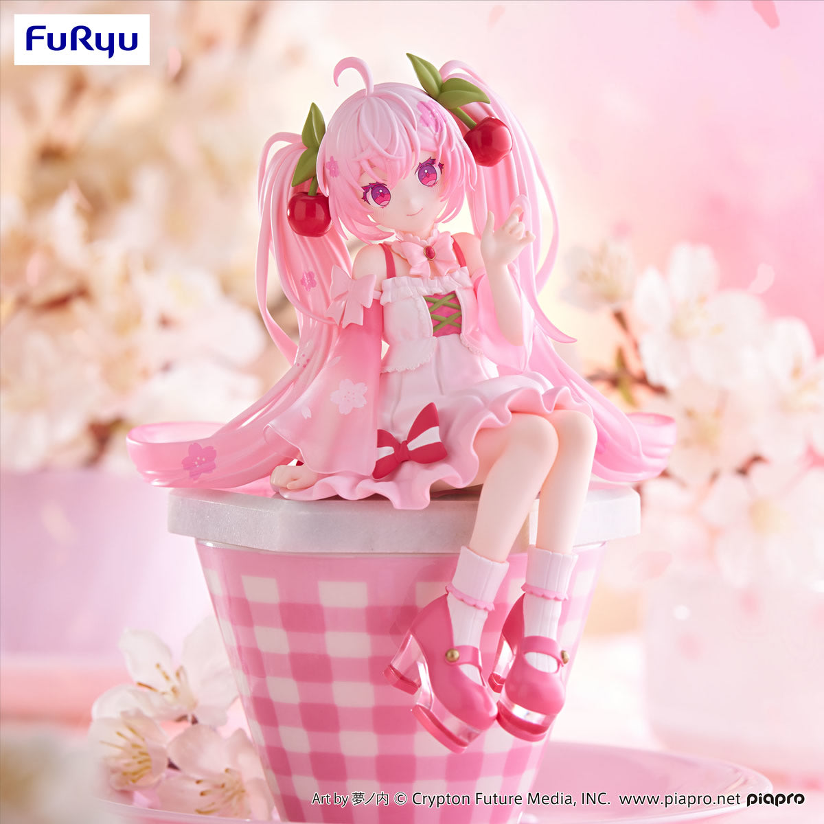 Hatsune Miku Sakura Miku Noodle Stopper Vocaloid Figure FuRyu