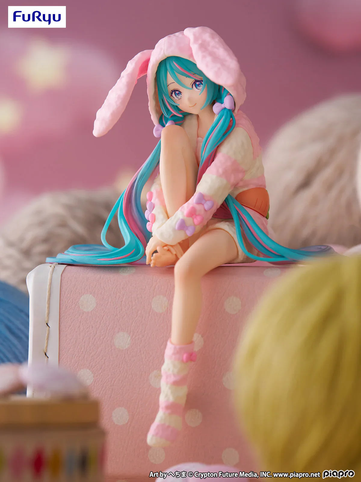 Hatsune Miku (Rabbit Ear Hood Pajama Ver.) Noodle Stopper Vocaloid Figure FuRyu
