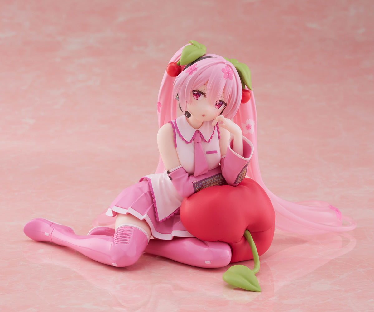 Hatsune Miku Sakura Miku (Cherry Cushion Ver.) Noodle Stopper Vocaloid Figure FuRyu