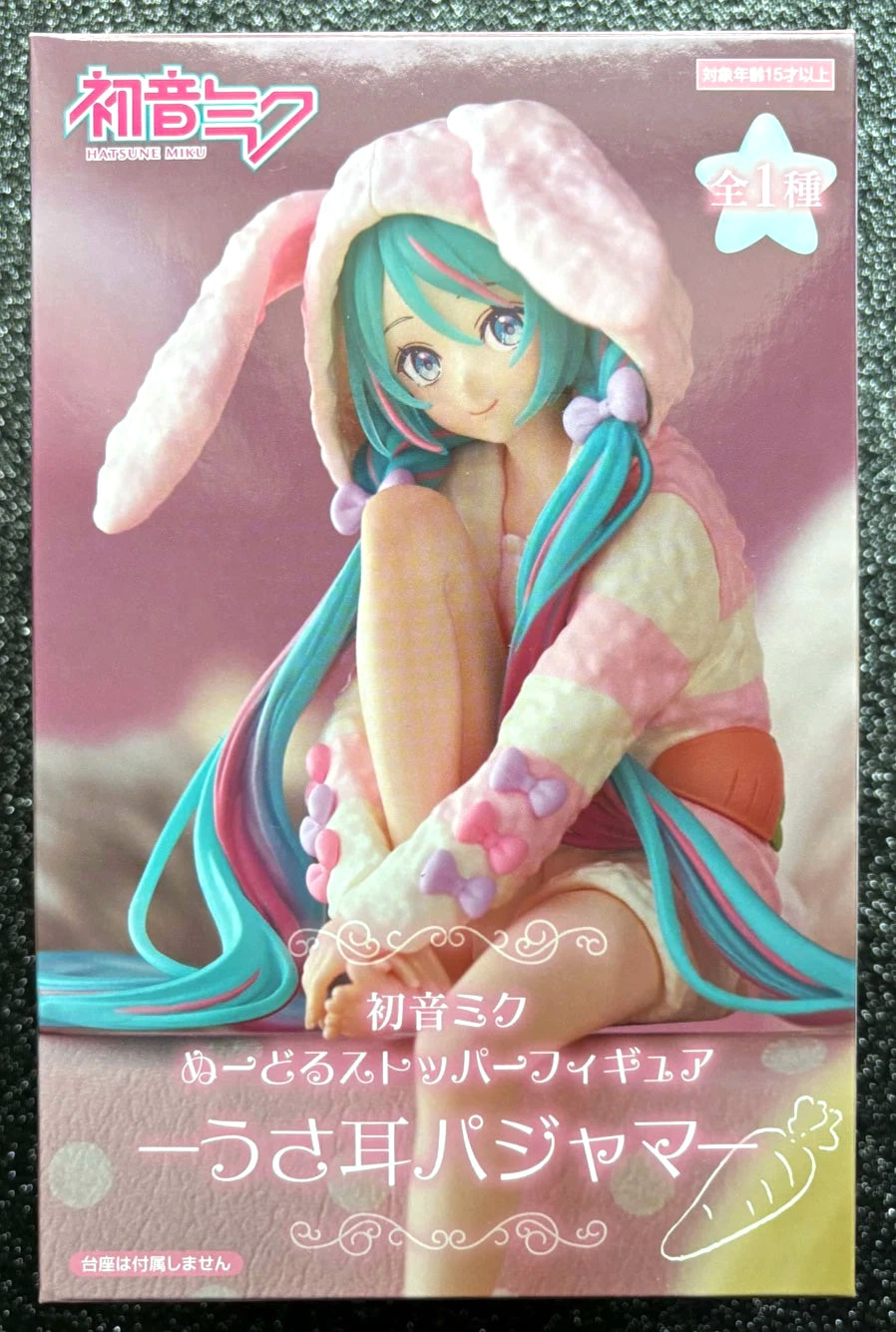 Hatsune Miku (Rabbit Ear Hood Pajama Ver.) Noodle Stopper Vocaloid Figure FuRyu