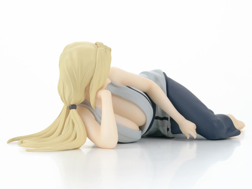 Tsunade Relax Time Naruto Shippuden Figure